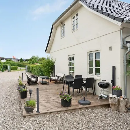 Awesome In With Kitchen *