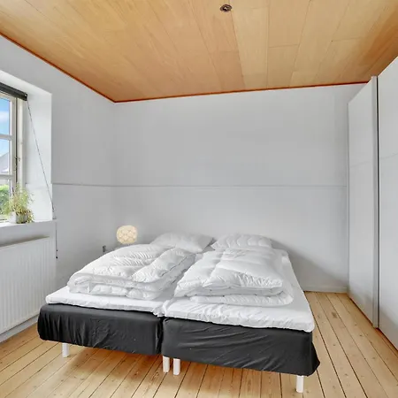 Διαμέρισμα Awesome In With Kitchen Hejls